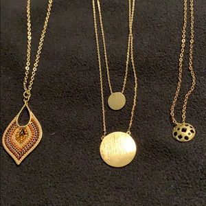 Set of 3 necklaces